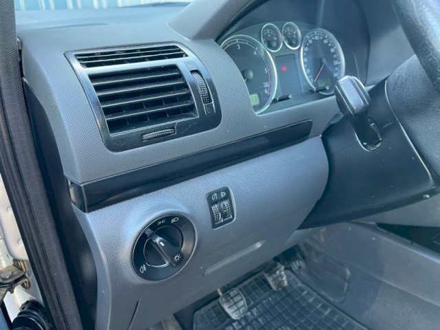 Renault Captur 1.5 DCi * JAMSTVO 12 MJESECI * NAV