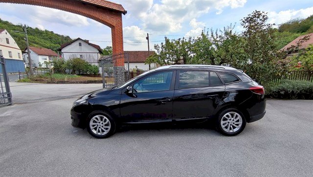 Renault Megane Grandtour 1.5 dci 110