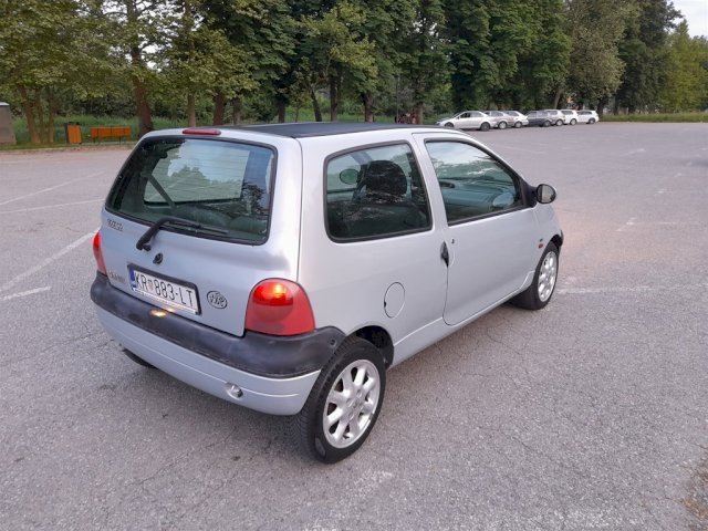 Renault Twingo 1.2 16 V....55 kw / 75 ks...