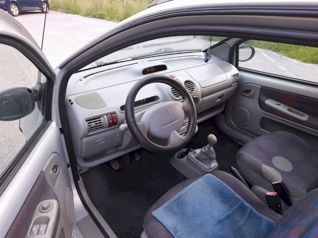 Renault Twingo 1.2 16 V....55 kw / 75 ks...