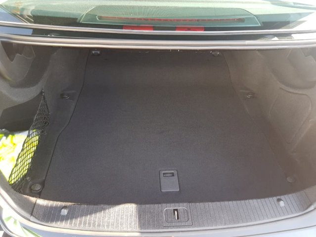 Mercedes-Benz E-klasa 200