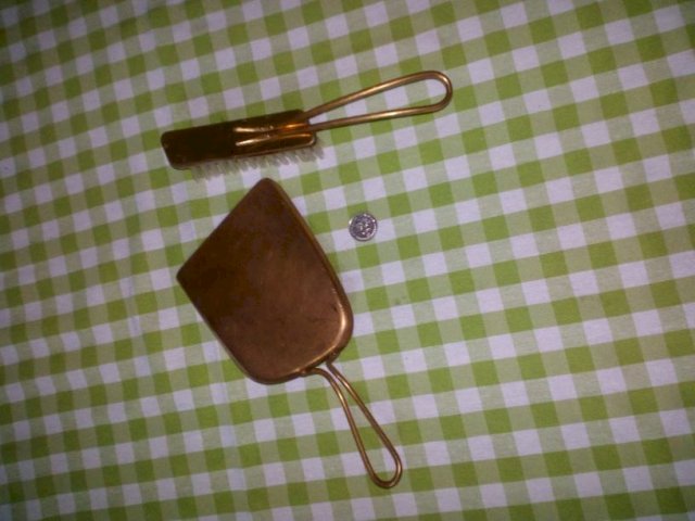 Mesingani komplet za čiščenje stola