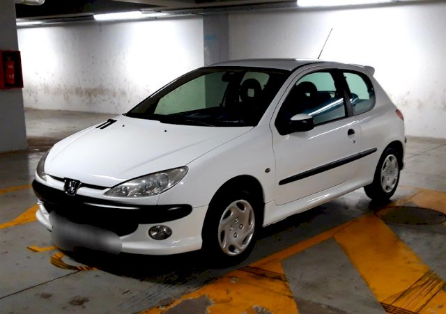 Peugeot 206 1,4 ..LPG @ODLIČAN AUTO ,KAO NOV