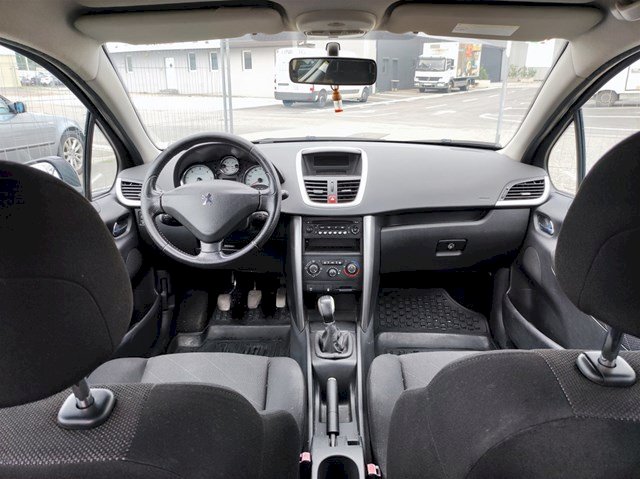 Peugeot 207 1.6 HDI 80kW