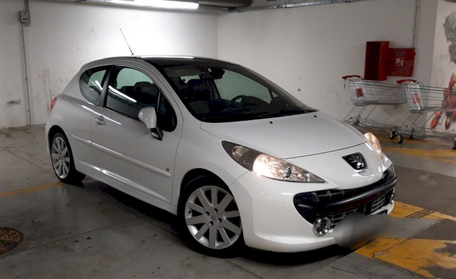Peugeot 207 1.6 Gti