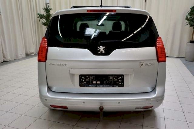 Peugeot 5008 1,6HDi Business