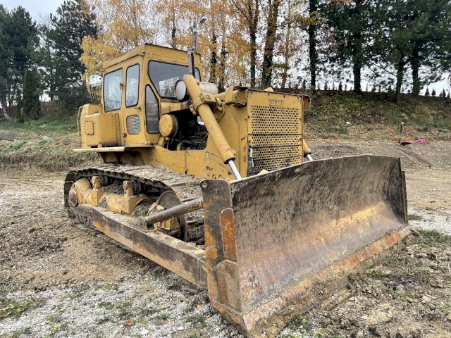 Tg 220 buldozer