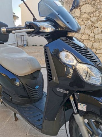 Piaggio Carnaby 125 cm3