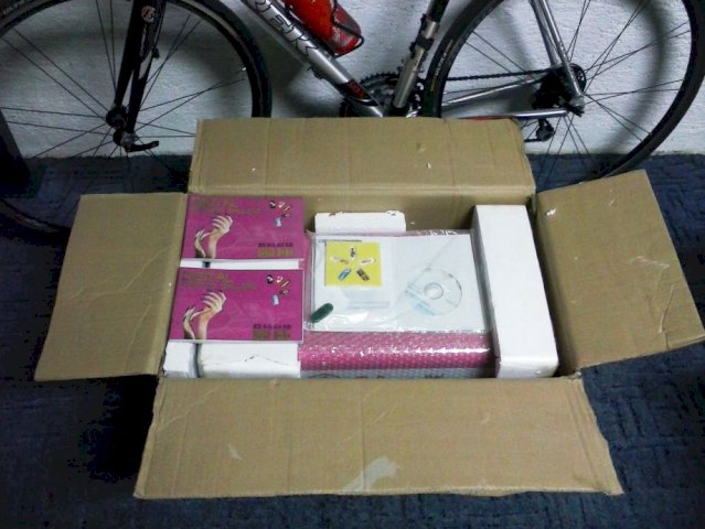 Digitalni printer za oslikavanje noktiju