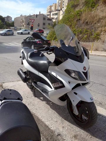 Gilera Nexus 300