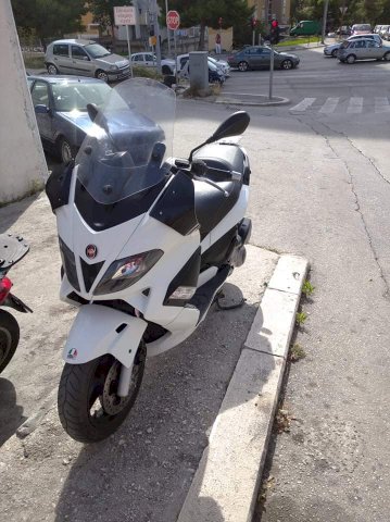 Gilera Nexus 300