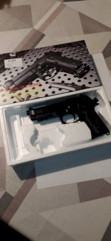 Airsoft plinski pištolj