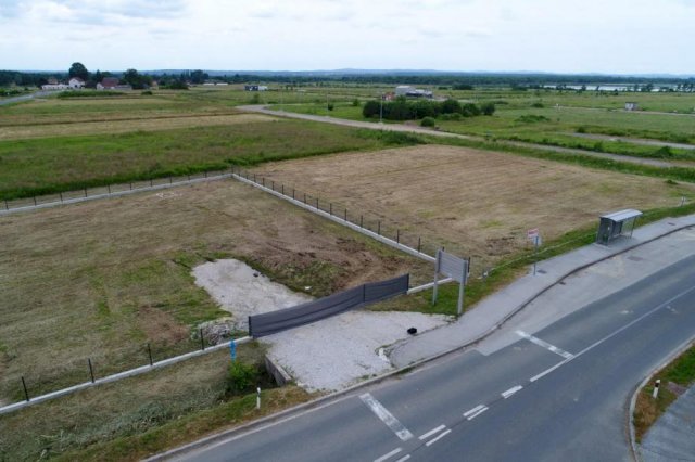 Pisarovina CENTAR, atraktivno građ. zemljište