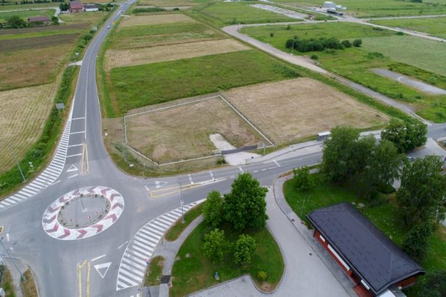 Pisarovina CENTAR, atraktivno građ. zemljište