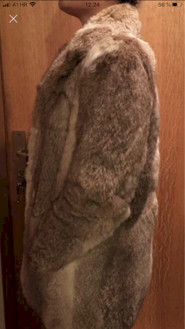 Hitno, Bunda, zečje krzno, nova, zamijena