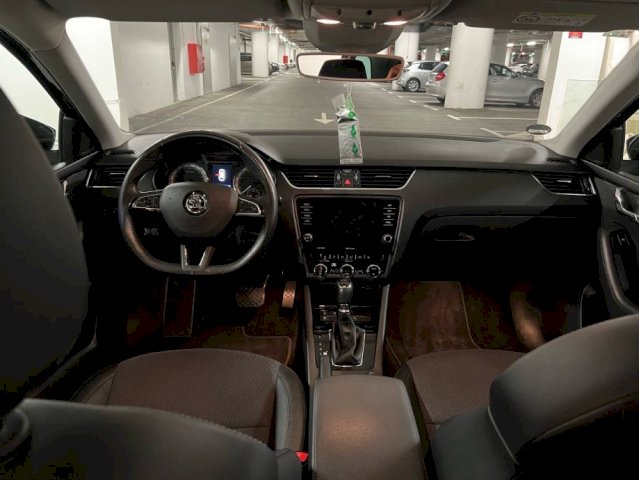 Škoda Octavia Combi 2,0 TDI DSG automatik u Perf