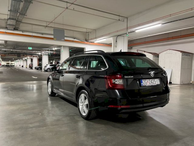 Škoda Octavia Combi 2,0 TDI DSG automatik u Perf