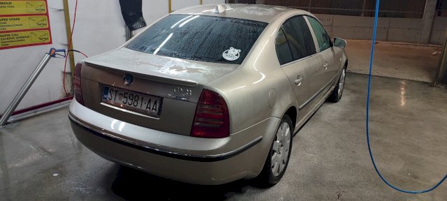 Škoda Superb 1.9 TDI pd130
