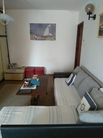 Dobrinj Čižići, Kuća katnica