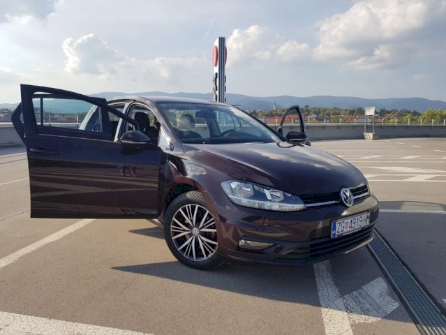 VW Golf VII 1,6 TDI BMT DSG
