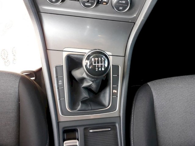 VW Golf VII Variant 1,6 TDI BMT