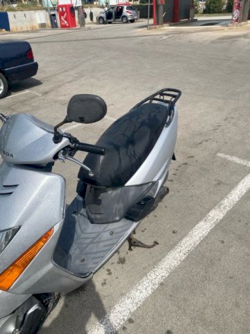 Honda Lead 100 cm3, 2006 god.