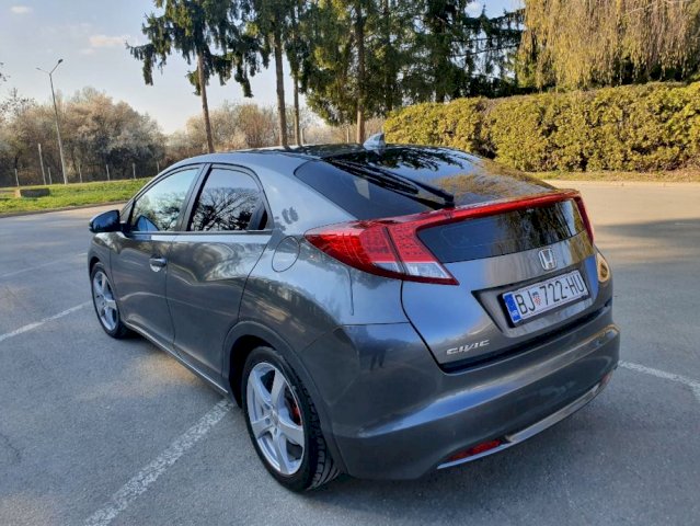 Honda Civic 2,2 I-CDTI