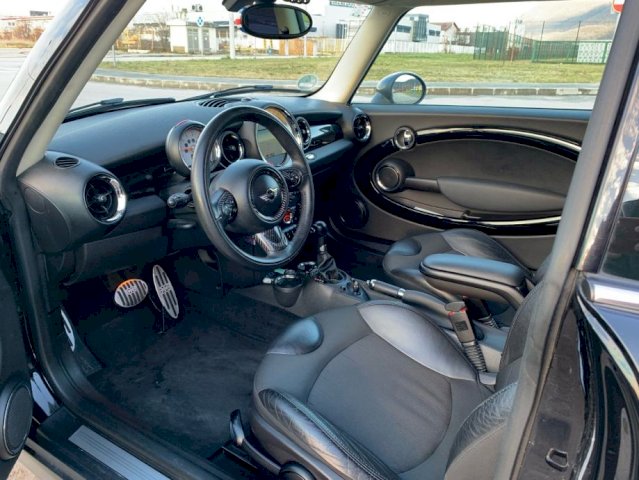 MINI Cooper D;2,0;Automatik;Full;Xenon