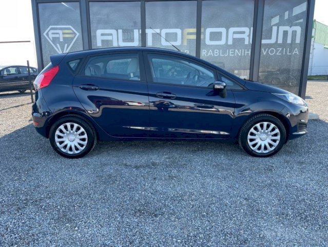 Ford Fiesta 1,6 TDCi * JAMSTVO 12 MJESECI *