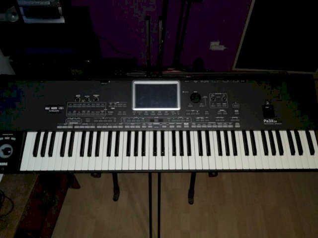 Korg Pa 3X Le 76