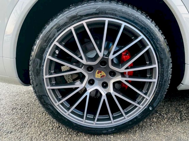 Porsche Cayenne Coupe HYBRID -TESTNO-