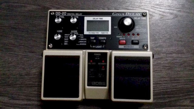 Boss DD 20