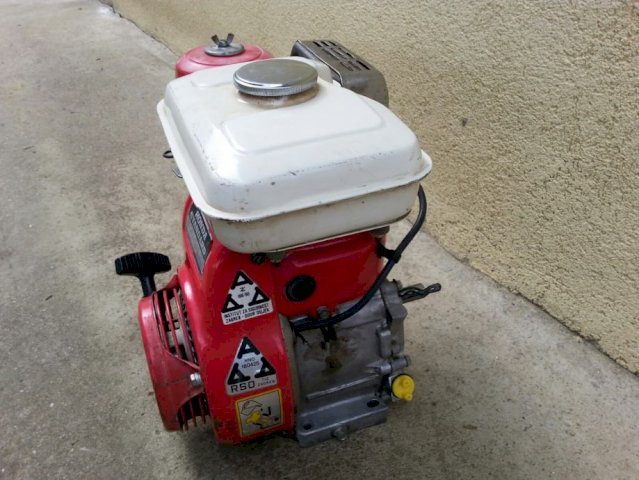 Motor Honda G150 za motokultivator F400/ F420 mo?