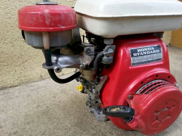 Motor Honda G150 za motokultivator F400/ F420 mo?