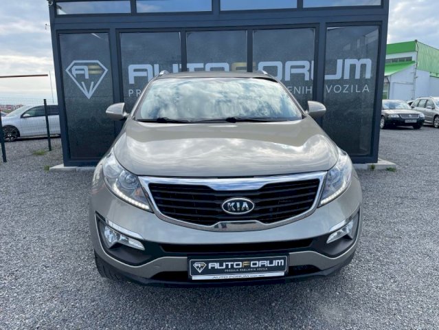 Vozilo u odlicnom stanju  Redovno servisiran