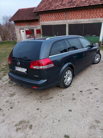 Opel Vecktra C redizajn 1.9 cdti karavan 1g reg .