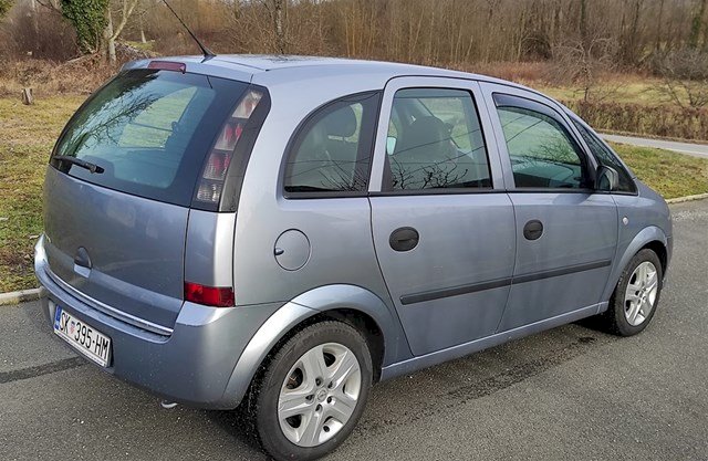 Opel Meriva 1.4 benzin /plin