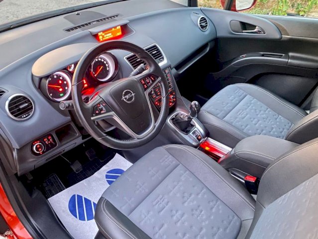 Opel Meriva 1,7 CDTI Cosmo S