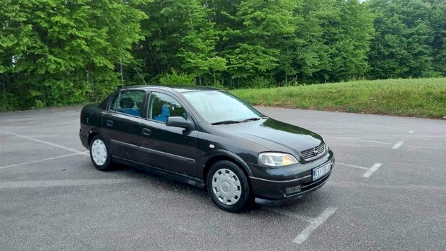 Opel Astra Classic 2.0 DTI