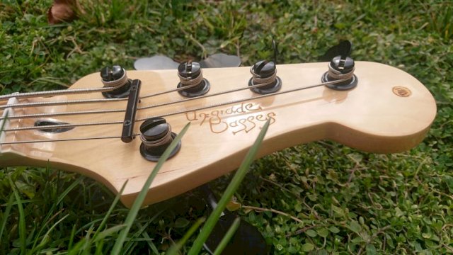 Upgrade Basses Jazz Bass 5