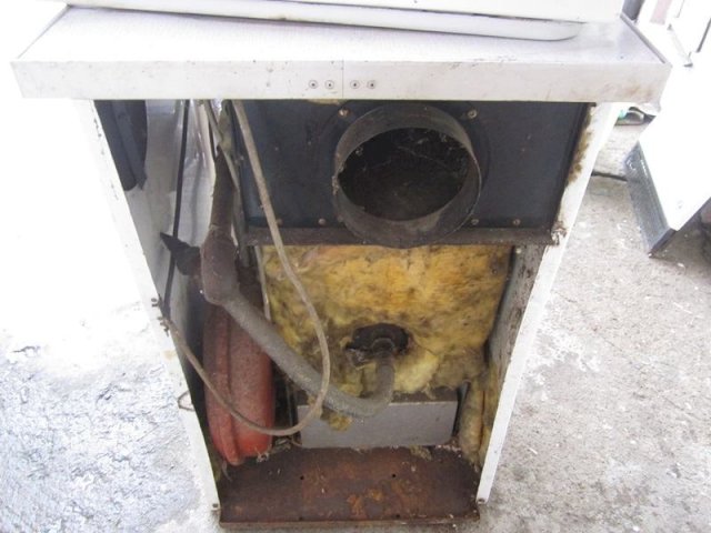 plinska peć za centralno grijanje i bojler za to