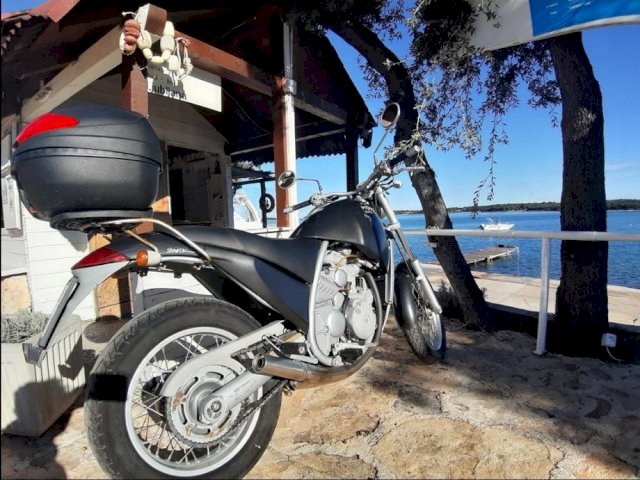 Aprilia moto 6.5 649 cm3, 1996 god.