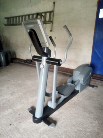 Orbitrek-cross trainer X95i 12 kom.poluispravni H