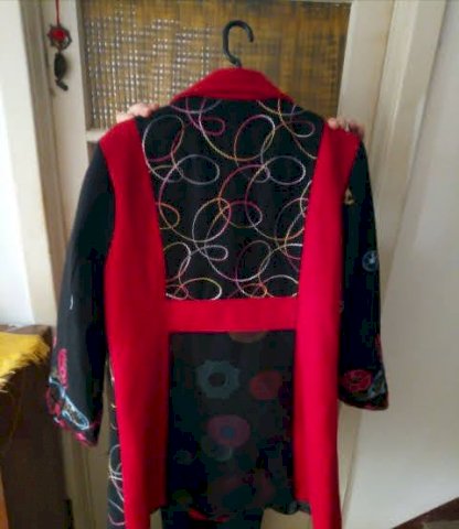 Prekrasan kaput NOVI