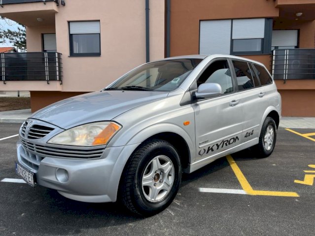Ssang Yong Kyron 2,0 XDi 4x4