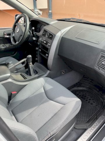 Ssang Yong Kyron 2,0 XDi 4x4