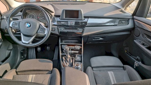 BMW serija 2 Active Tourer 218d