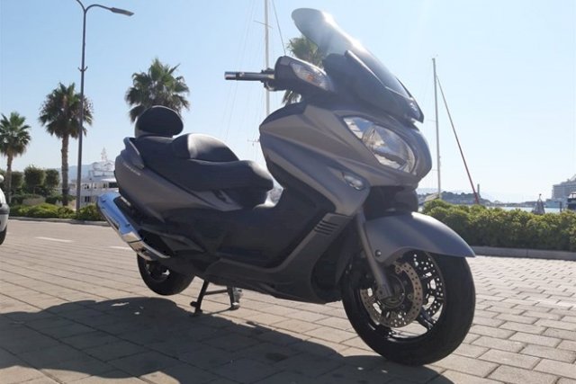 SUZUKI BURGMAN 650, 2013 god.