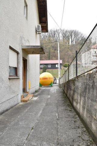 Stan: Zagreb (Črnomerec), 70 m2 za adaptaciju