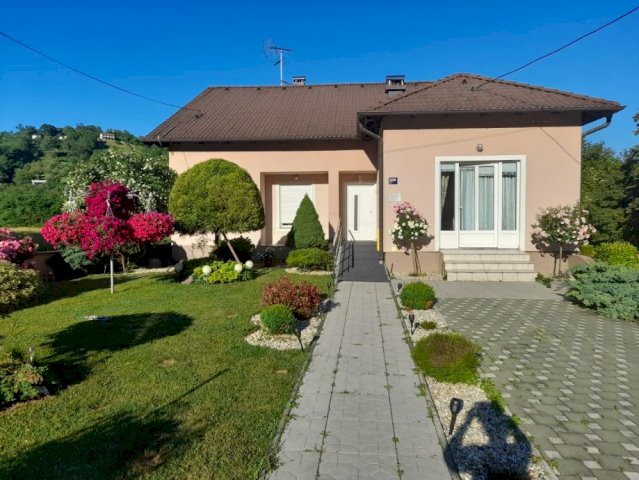 Kuća: Zagreb (Đurđekovec), 400.00 m2